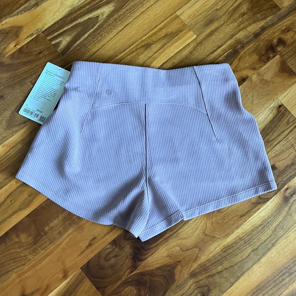 Lululemon Ribbed Softstreme High-Rise Short 2" twilight rose size 6 NWT - Picture 3 of 8